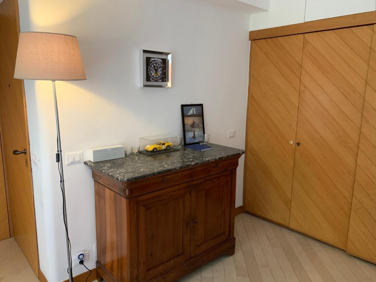 Very Central Suite Apartment With 1Bedroom Next To The Underground Train Station Monaco And 6Min From Casino Place Eksteriør billede