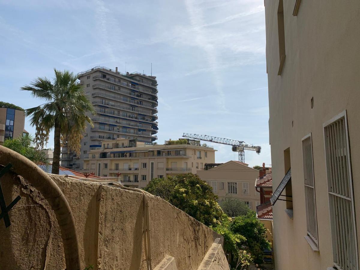 Very Central Suite Apartment With 1Bedroom Next To The Underground Train Station Monaco And 6Min From Casino Place Eksteriør billede